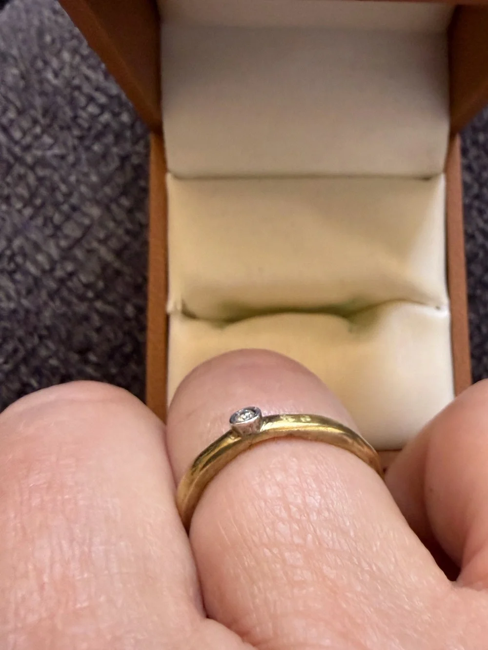 Rosa Maria Bronze and Grey Diamond Ring - Picture 4 of 7